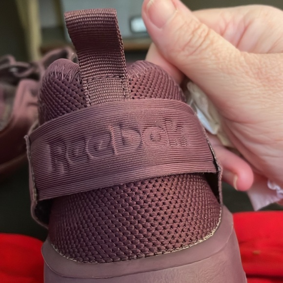 Reebok lightweight sneakers - Picture 3 of 5